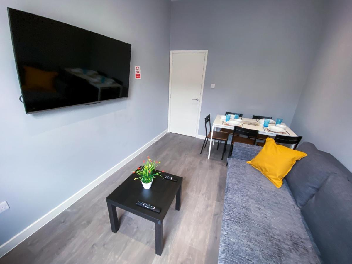 Stylish 1 Bedroom Flat In Wood Green Londres Exterior foto